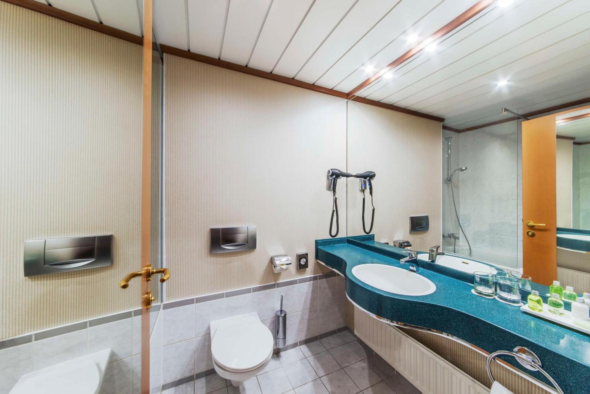 Nh Hotel Prague